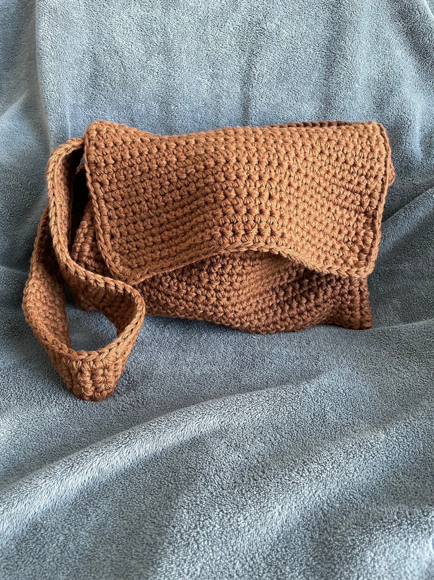 Satchel in a satchel - inspired by the familiar of Saedie from The Player's Keep