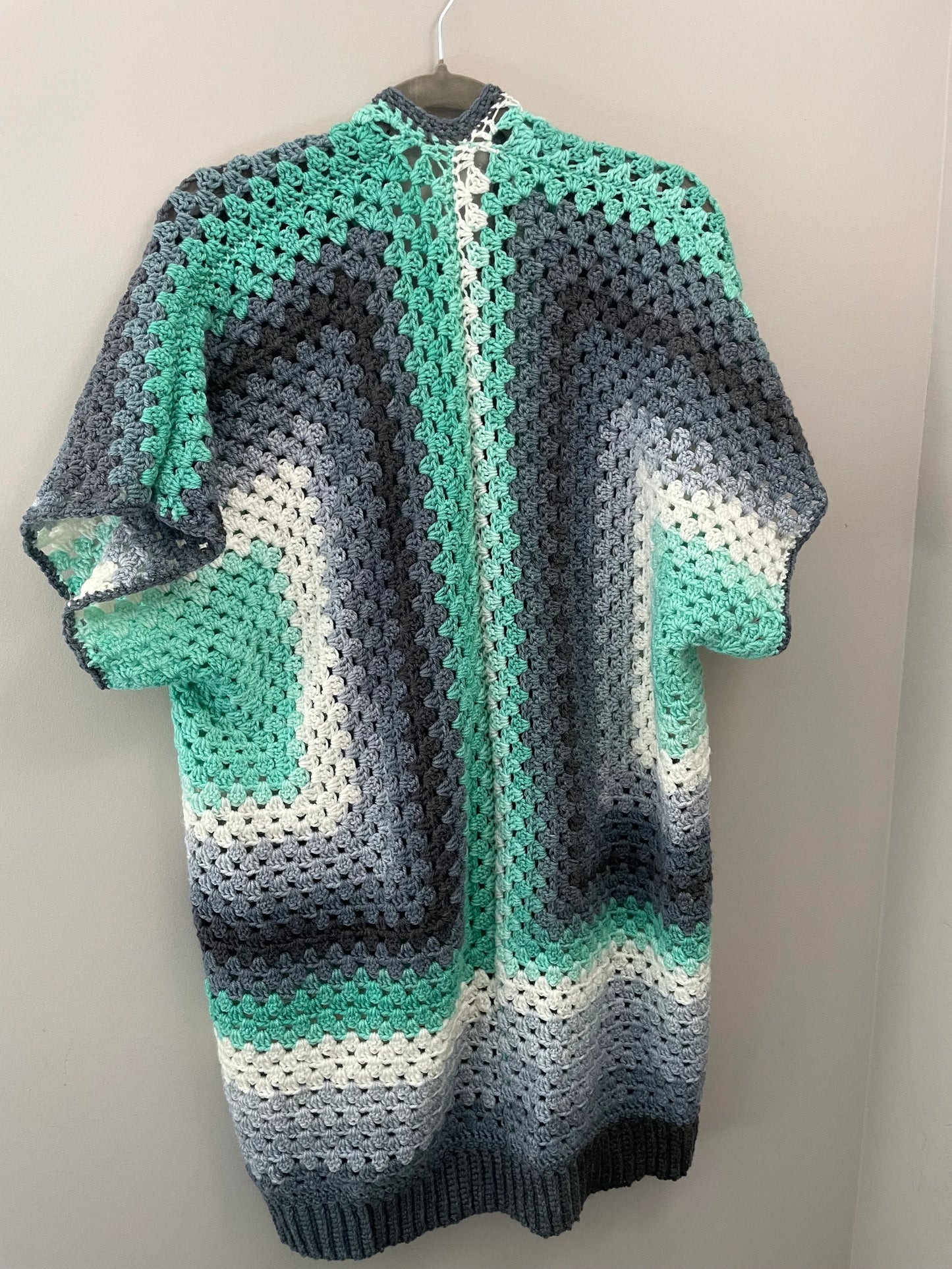 Large Greens and Greys Sleeveless Cardigan